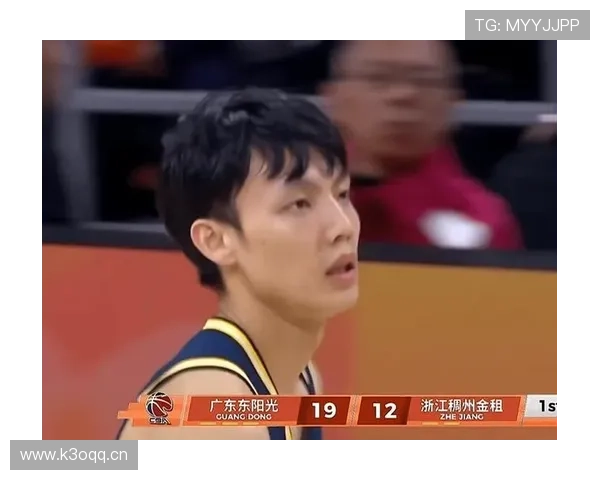 CBA前冠军惨败52分广东升至第三